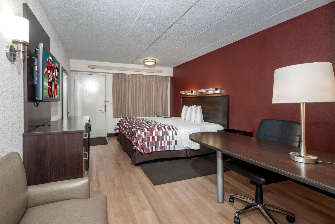 Red Roof Inn Merrillville Exteriör bild