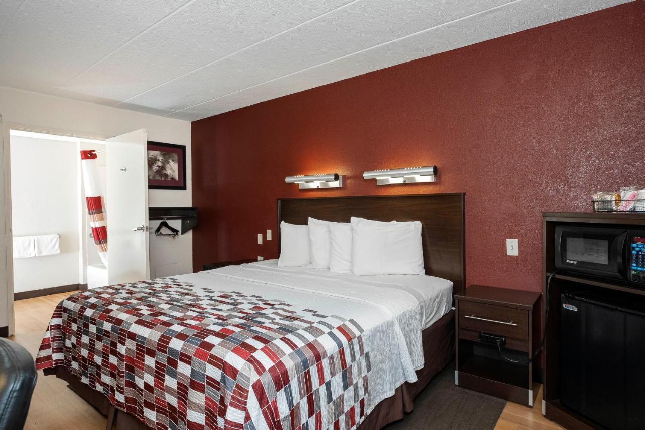 Red Roof Inn Merrillville Exteriör bild